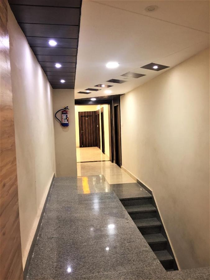 Hotel Bharat โกตา ภายนอก รูปภาพ